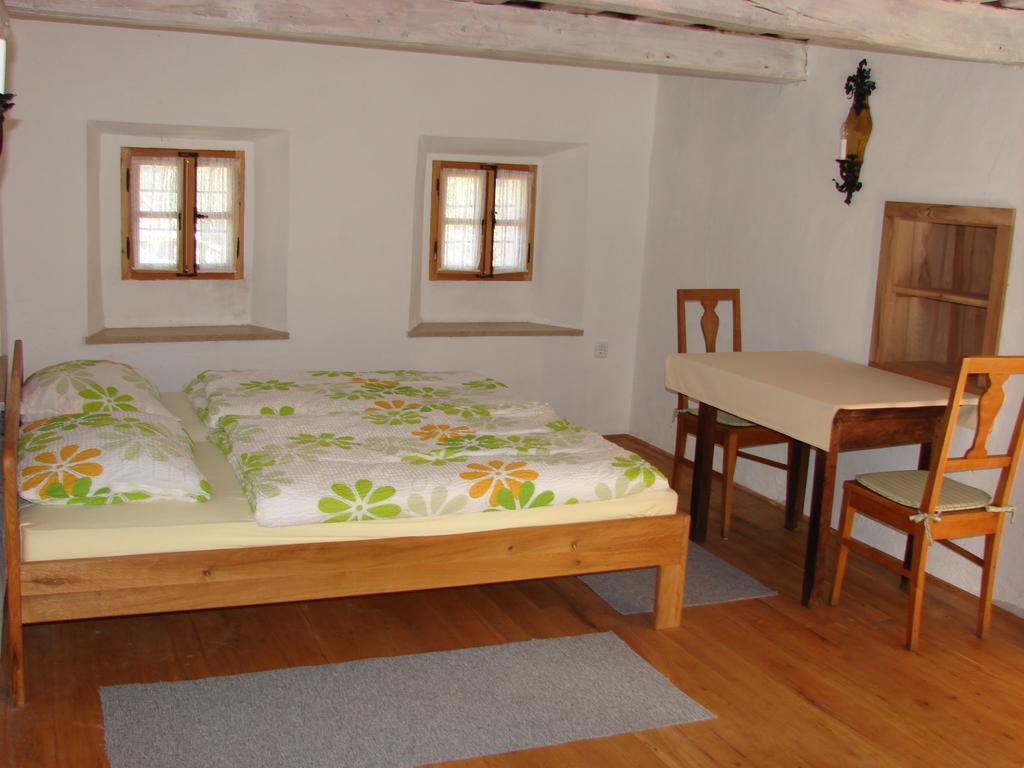 Apartments Koptur Skocjan (Skocjan) Quarto foto